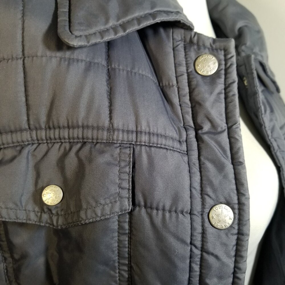Tommy Hilfiger puffer jacket, size M in blue (or maybe dark gray) - Picture 11 of 16